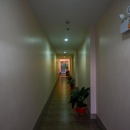 Ett Hometel Kalibo Exterior foto