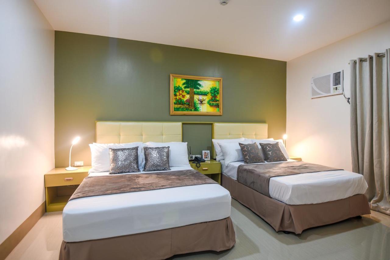 Ett Hometel Kalibo Exterior foto